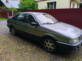 1990 Volkswagen Passat B3, серый, 165000 рублей, вид 3