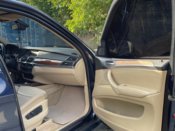 2007 BMW X5 48i II (E70), синий, 1099000 рублей - вид 27