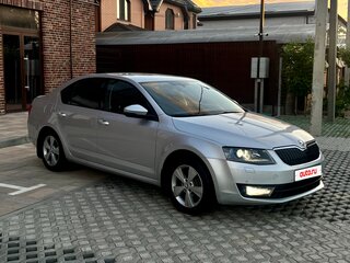 2014 Skoda Octavia III (A7), серебристый, 1350000 рублей, вид 3
