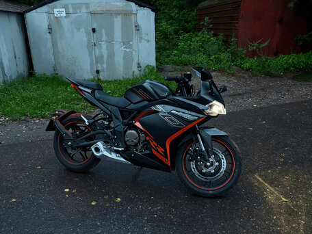 2026 Voge 300RR, чёрный, 320000 рублей, вид 1