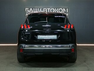 2018 Peugeot 3008 II, чёрный, 1720000 рублей, вид 5