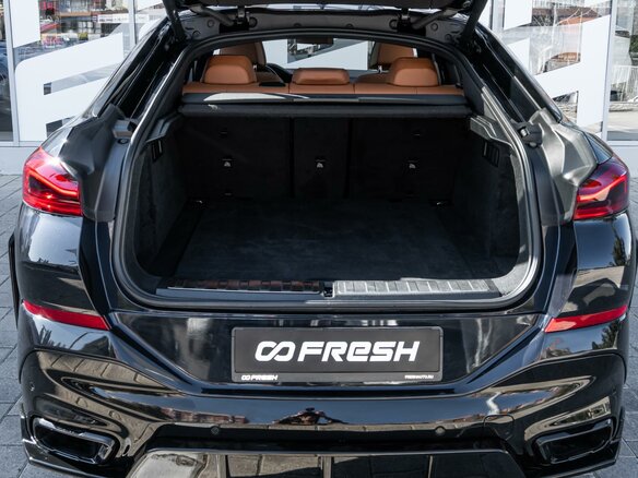 2021 BMW X6 40i III (G06), чёрный, 8380000 рублей - вид 25