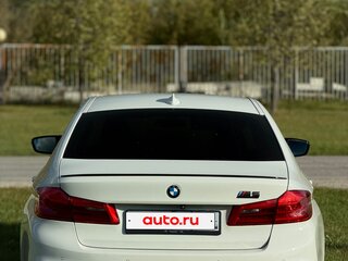 2019 BMW 5 серии 530i xDrive VII (G30/G31/G38), белый, 4080000 рублей, вид 3