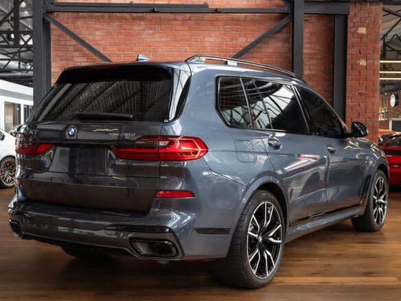 2021 BMW X7 40d I (G07), серый, 7640000 рублей - вид 23