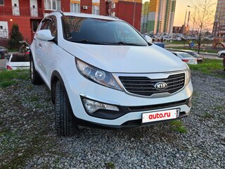 2013 Kia Sportage III, белый, 1480000 рублей, вид 3