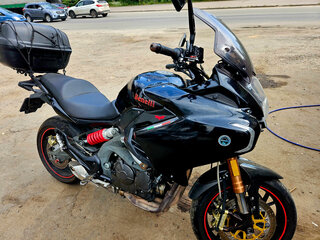 Stels 600 GT Benelli