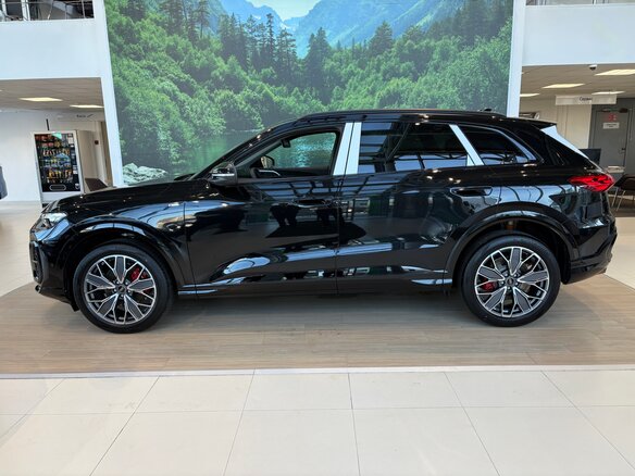 2026 Audi Q5 L III (GU), чёрный, 6395000 рублей - вид 6