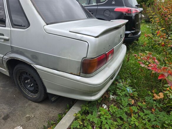2004 Lada (ВАЗ) 2115, белый, 82000 рублей - вид 14
