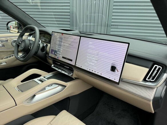2026 Zeekr 8X 70 kWh, чёрный - вид 19