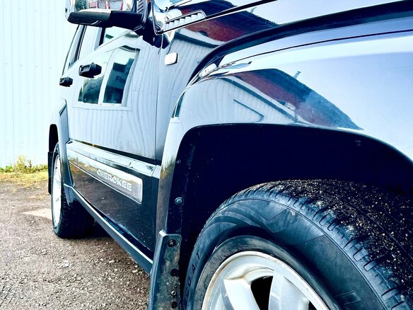 2008 Jeep Cherokee IV (KK), чёрный, 1190000 рублей - вид 9