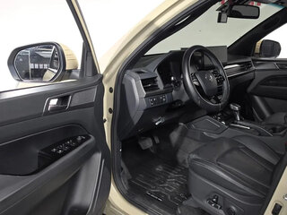 2024 KGM Rexton Sports KHAN, бежевый, 3660000 рублей, вид 3