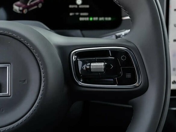 2026 Zeekr 8X 55 kWh, красный, 11200000 рублей - вид 18