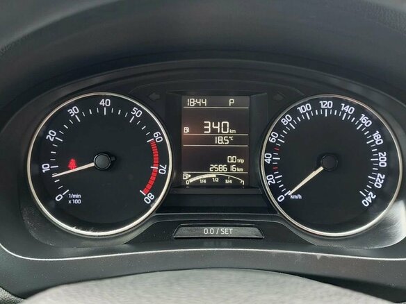 2016 Skoda Rapid I, серебристый - вид 12