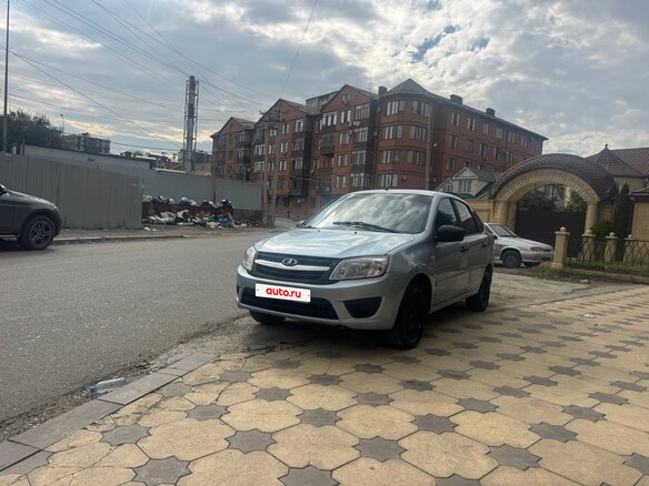 2016 Lada (ВАЗ) Granta I, белый, 450000 рублей - вид 1