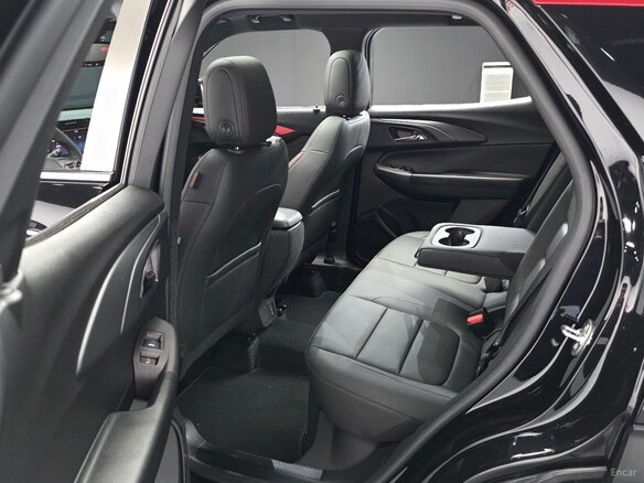 2023 Chevrolet TrailBlazer III, чёрный, 1470000 рублей - вид 6