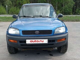 1997 Toyota RAV4 I (XA10), синий, 450000 рублей, вид 1