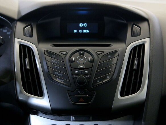 2012 Ford Focus III, белый - вид 15