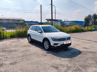 2018 Volkswagen Tiguan II, белый, 1720000 рублей, вид 3