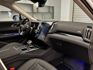 2025 Hongqi HS3, белый, 3269000 рублей, вид 4
