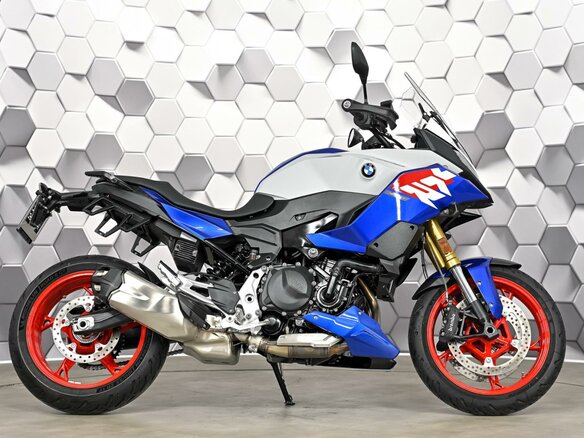 2025 BMW F 900 XR, синий, 1399000 рублей - вид 2