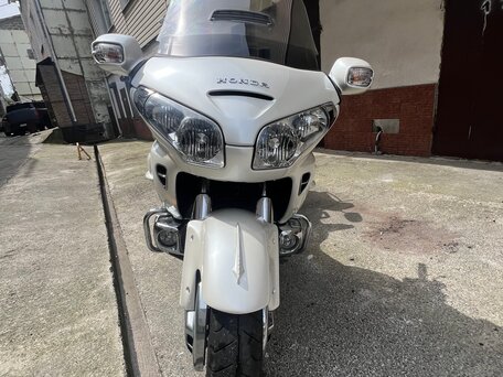 2009 Honda GL 1800 Gold Wing, белый, 1175000 рублей, вид 5