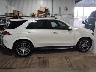 2019 Mercedes-Benz GLE 400 d II (V167), белый, 4450000 рублей, вид 5