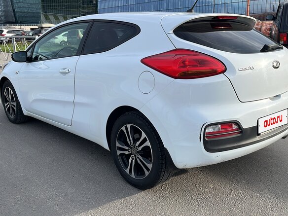 2014 Kia Ceed II, белый, 990000 рублей - вид 8
