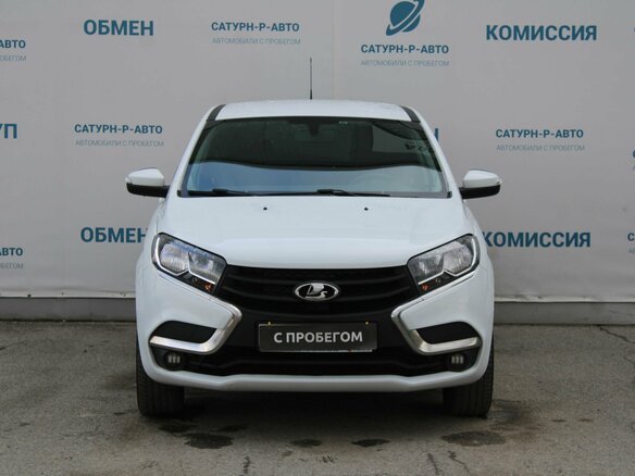 2018 Lada (ВАЗ) XRAY I, белый, 900000 рублей - вид 1