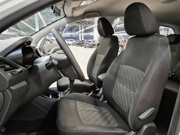2018 Lada (ВАЗ) Vesta SW I, белый, 1029000 рублей - вид 5