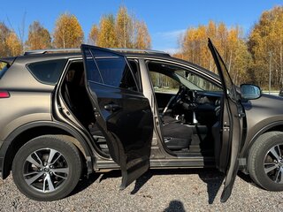 2018 Toyota RAV4 IV (XA40) Рестайлинг, коричневый, 2700000 рублей, вид 5