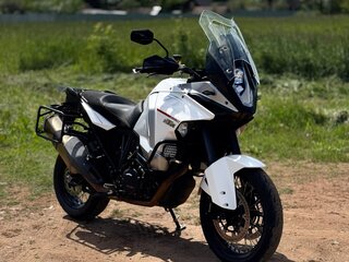 KTM 1290 Super Adventure
