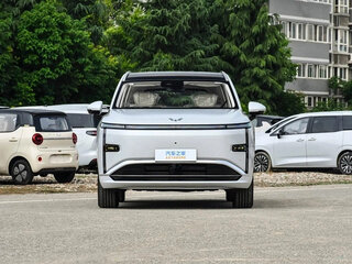 2026 Wuling Starlight L, серебристый, 3900206 рублей, вид 2