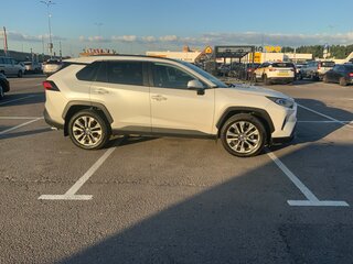 2021 Toyota RAV4 V (XA50), белый, 3999999 рублей, вид 2