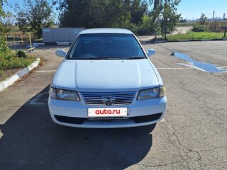 2003 Nissan Sunny B15, белый, 350000 рублей, вид 2