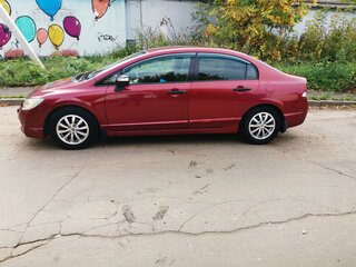 2009 Honda Civic VIII Рестайлинг, красный, 650000 рублей, вид 5