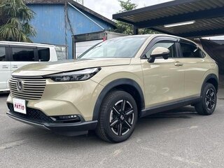 2022 Honda Vezel II, бежевый, 1930000 рублей, вид 3