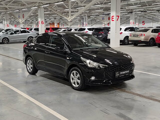 2022 Hyundai Solaris II Рестайлинг, чёрный, 1480000 рублей, вид 3