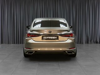 2020 Lexus ES 250 VII, серый, 4029000 рублей, вид 4