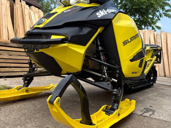 2015 BRP Ski-Doo Summit 800, жёлтый - вид 5