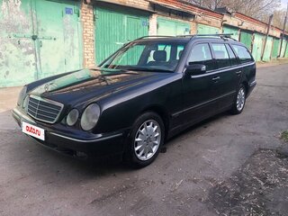 2001 Mercedes-Benz E-Класс 270 II (W210, S210) Рестайлинг, чёрный, 850000 рублей, вид 2