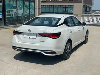 2023 Nissan Sylphy IV (B18) Рестайлинг, белый, 2180000 рублей, вид 5