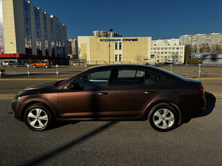 2016 Skoda Octavia III (A7), коричневый, 1500000 рублей, вид 2