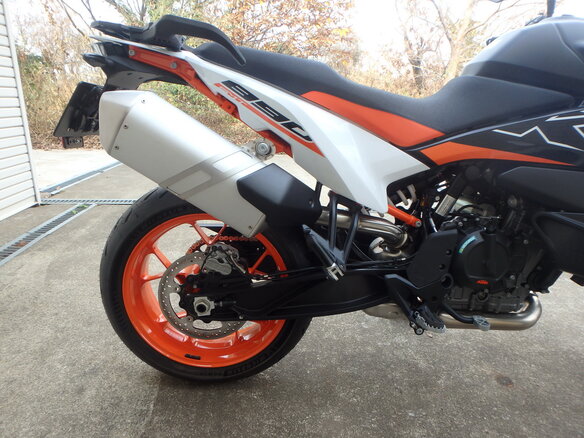2024 KTM 890 SMT, чёрный, 1400000 рублей - вид 12
