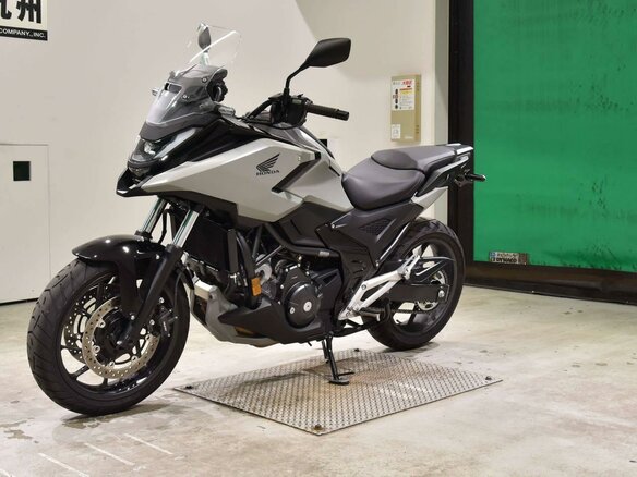 2025 Honda NC 750X, серый, 1399000 рублей - вид 3