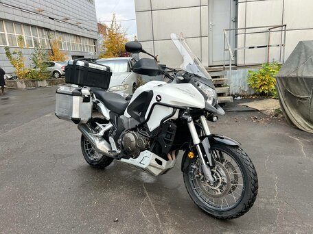 2012 Honda VFR 1200X (Crosstourer), белый, 850000 рублей, вид 1
