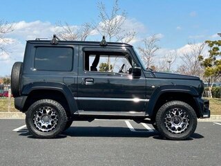 2023 Suzuki Jimny Sierra IV, чёрный, 1813009 рублей, вид 5