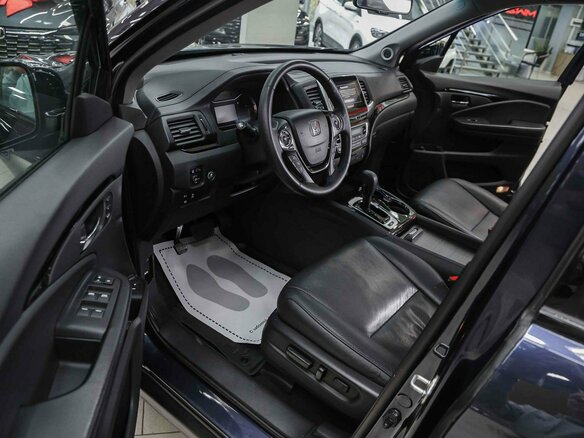 2018 Honda Pilot III Рестайлинг, синий, 3150000 рублей - вид 11