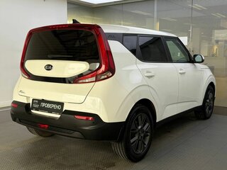 2021 Kia Soul III, белый, 1870000 рублей, вид 5