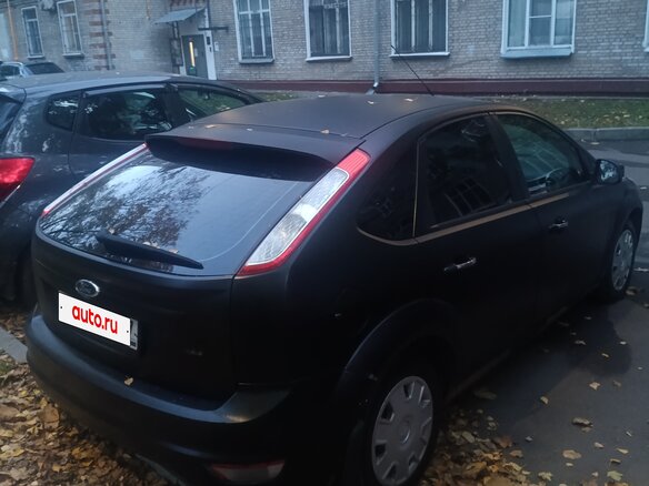 2010 Ford Focus II Рестайлинг, серый - вид 5