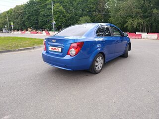 2014 Chevrolet Aveo II, синий, 440000 рублей, вид 3